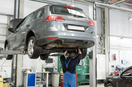 R&eacute;vision auto &agrave; Diemeringen, les &eacute;tapes essentielles &agrave; conna&icirc;tre